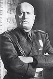 https://upload.wikimedia.org/wikipedia/commons/thumb/8/8a/Mussolini_mezzobusto.jpg/110px-Mussolini_mezzobusto.jpg